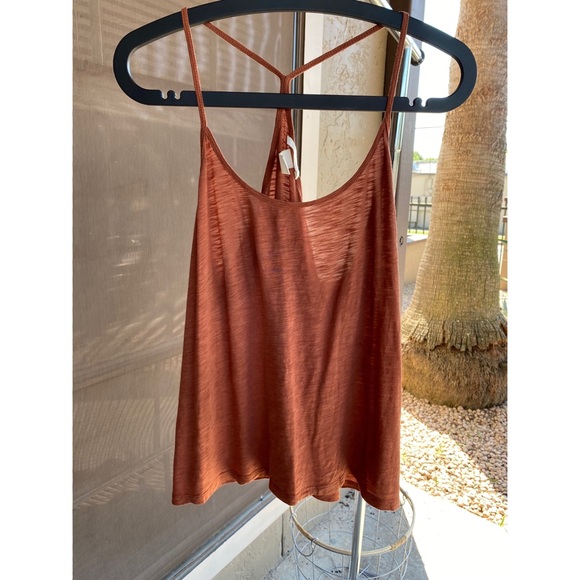 H&M Tops - H&M Basic Tank Burnt Orange H&M Tops - H&M Basic Tank Burnt Orange